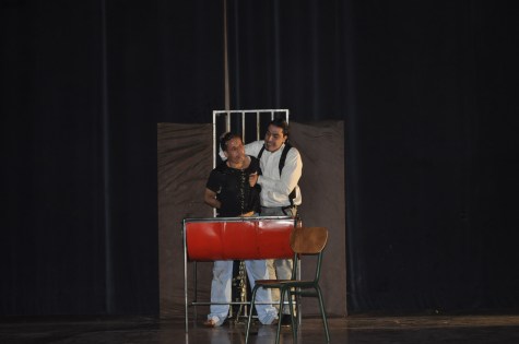 مسرحية الموقوف80-الجزائر